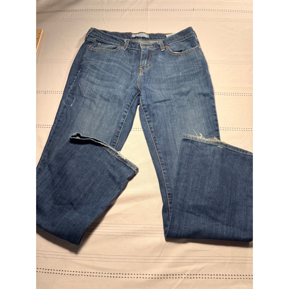 Levis 515 Boot Cut Jeans Womens 4M Medium Wash Distressed Flap Pocket Blue Denim